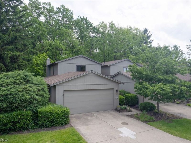 19533 Idlewood Trail, Unit 20-1, Strongsville, OH 44149 Photo 36
