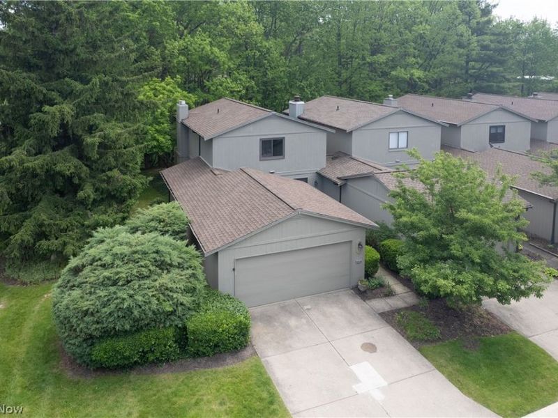19533 Idlewood Trail, Unit 20-1, Strongsville, OH 44149 Photo 37