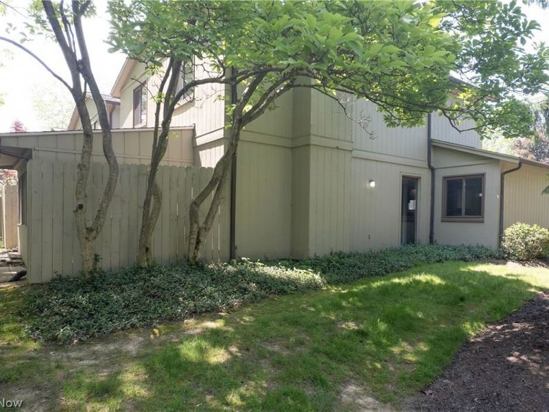 19533 Idlewood Trail, Unit 20-1, Strongsville, OH 44149 Photo 43