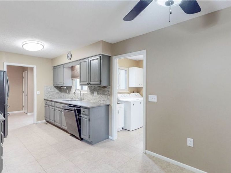19533 Idlewood Trail, Unit 20-1, Strongsville, OH 44149 Photo 9
