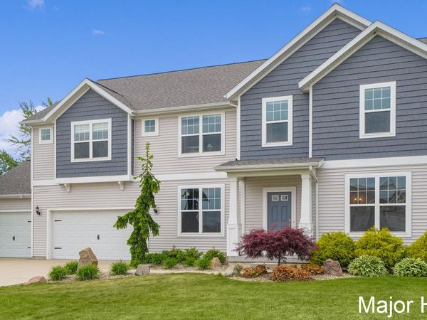 9119 Silo Ridge Drive SW, Byron Center, MI 49315