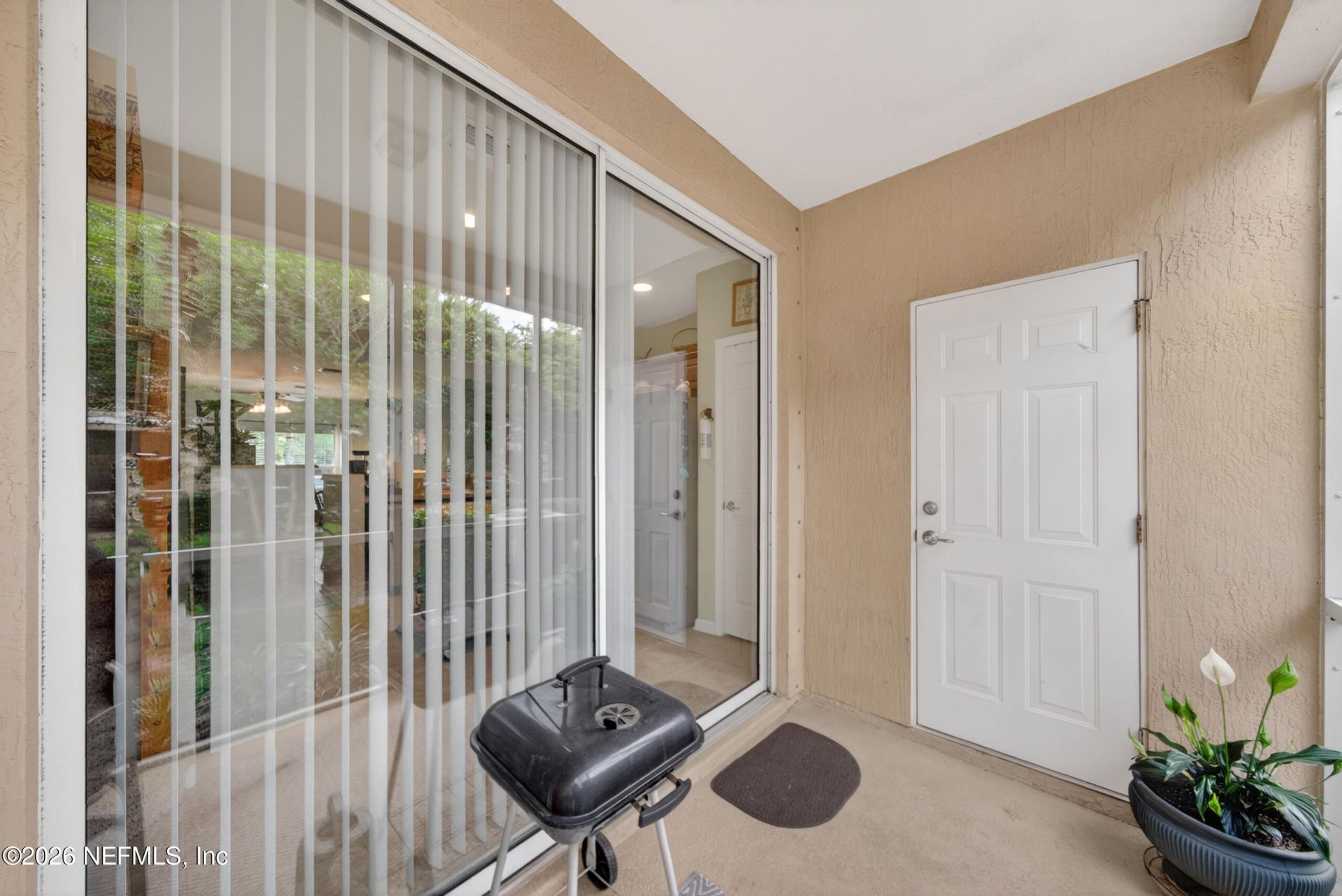8097 Summergate Court, Jacksonville, FL 32256 Photo