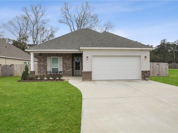4064 MONARCH Lane, Covington, LA 70433