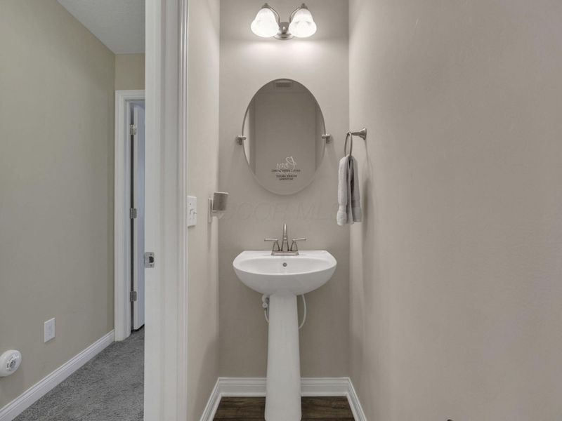 2109 Legends Drive, Grove City, OH 43123 Photo 18