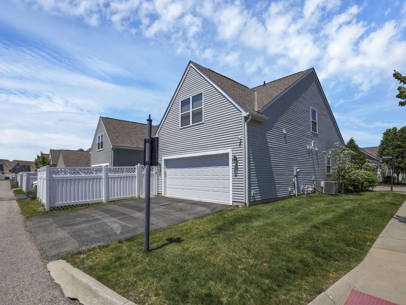 2109 Legends Drive, Grove City, OH 43123 Photo 40