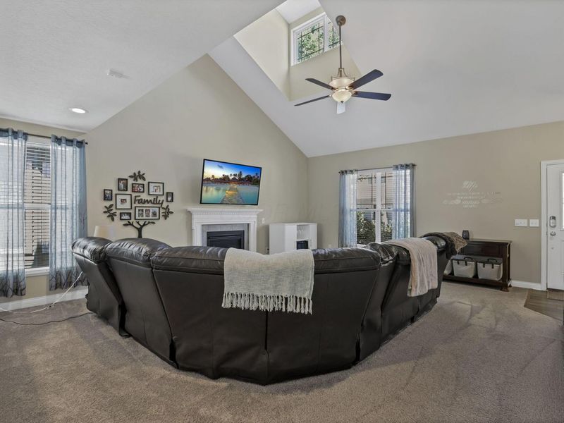 2109 Legends Drive, Grove City, OH 43123 Photo 6