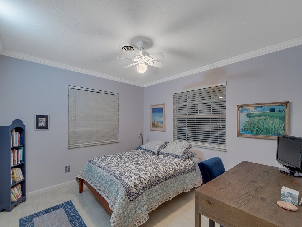 2301 Avalon Avenue, Vero Beach, FL 32960 Photo