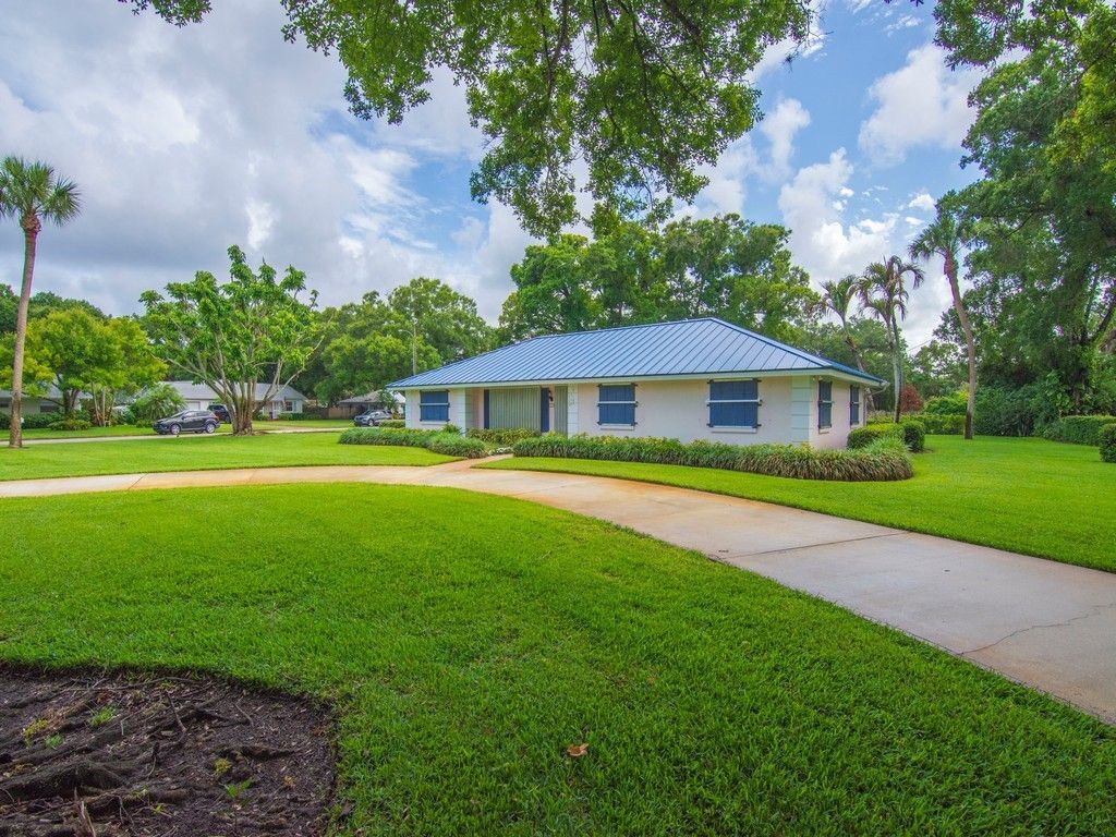 2301 Avalon Avenue, Vero Beach, FL 32960 Photo