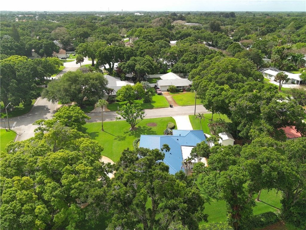 2301 Avalon Avenue, Vero Beach, FL 32960 Photo