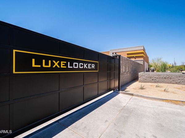 390 N ENTERPRISE Place, Unit A5, Chandler, AZ 85226