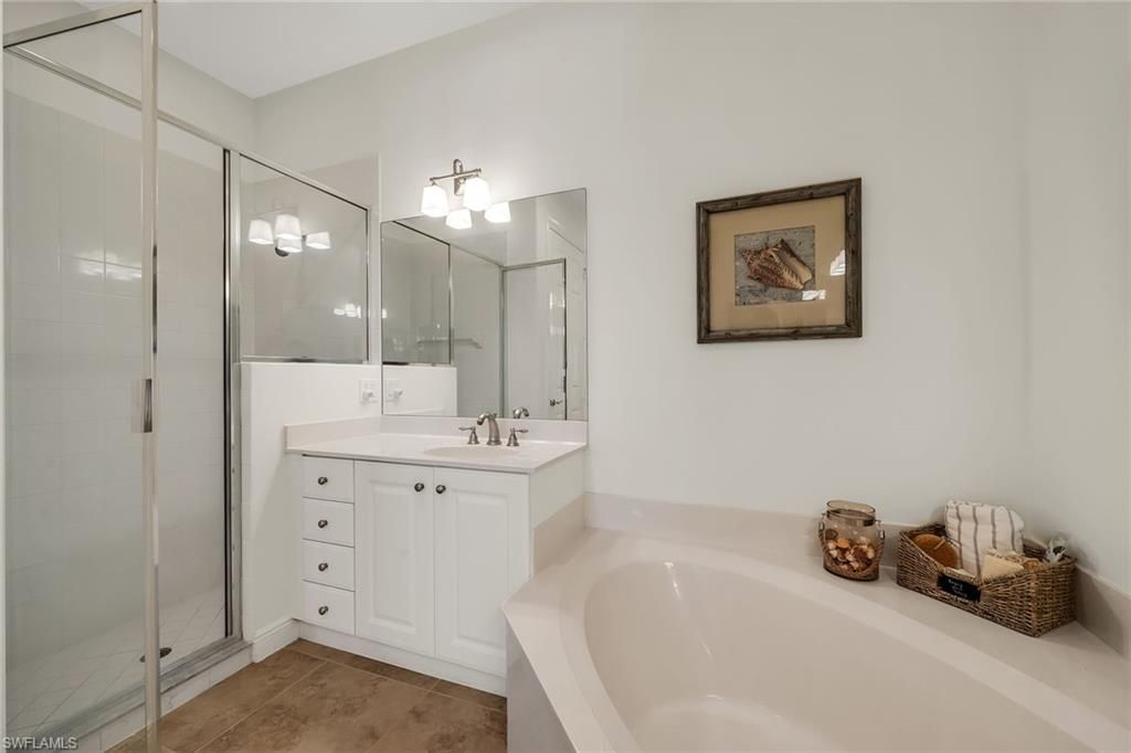 3141 Aviamar Cir, Unit 103, Naples, FL 34114 Photo