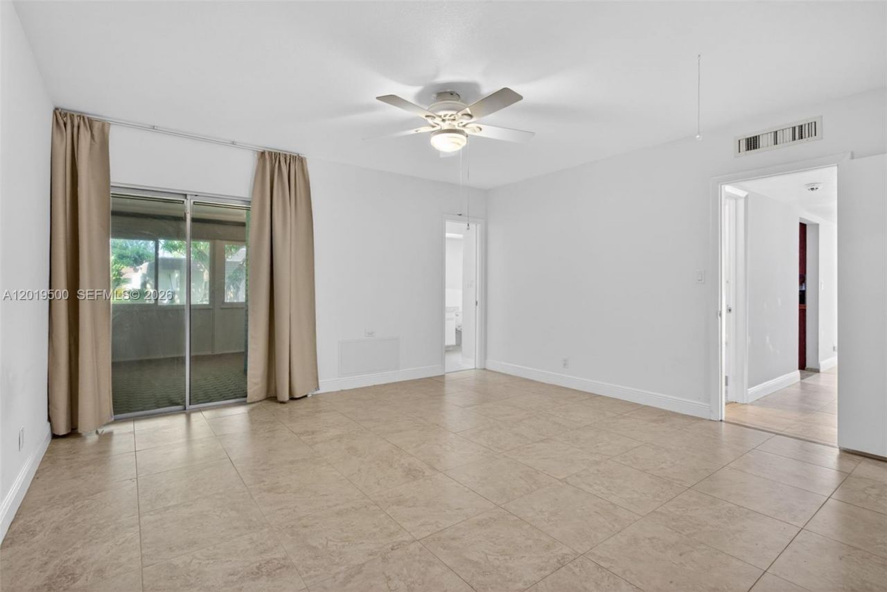 4806 Banyan Ln, Tamarac, FL 33319 Photo