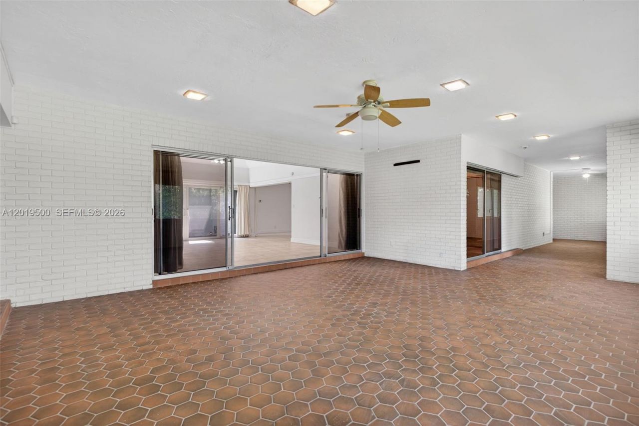 4806 Banyan Ln, Tamarac, FL 33319 Photo
