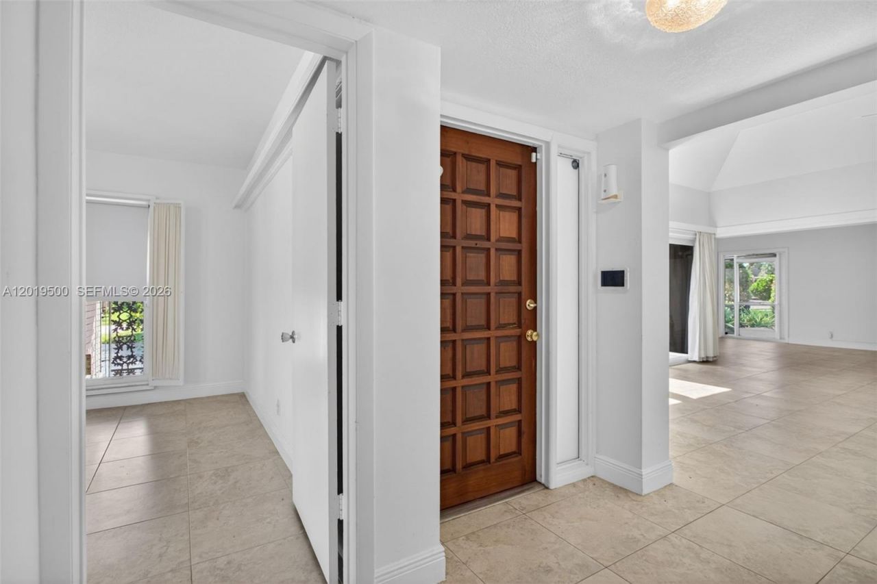 4806 Banyan Ln, Tamarac, FL 33319 Photo
