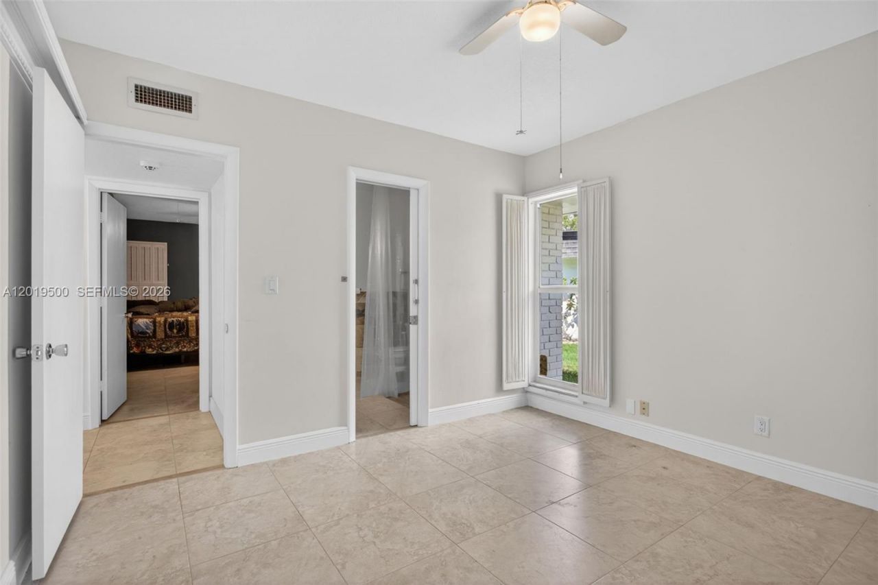 4806 Banyan Ln, Tamarac, FL 33319 Photo