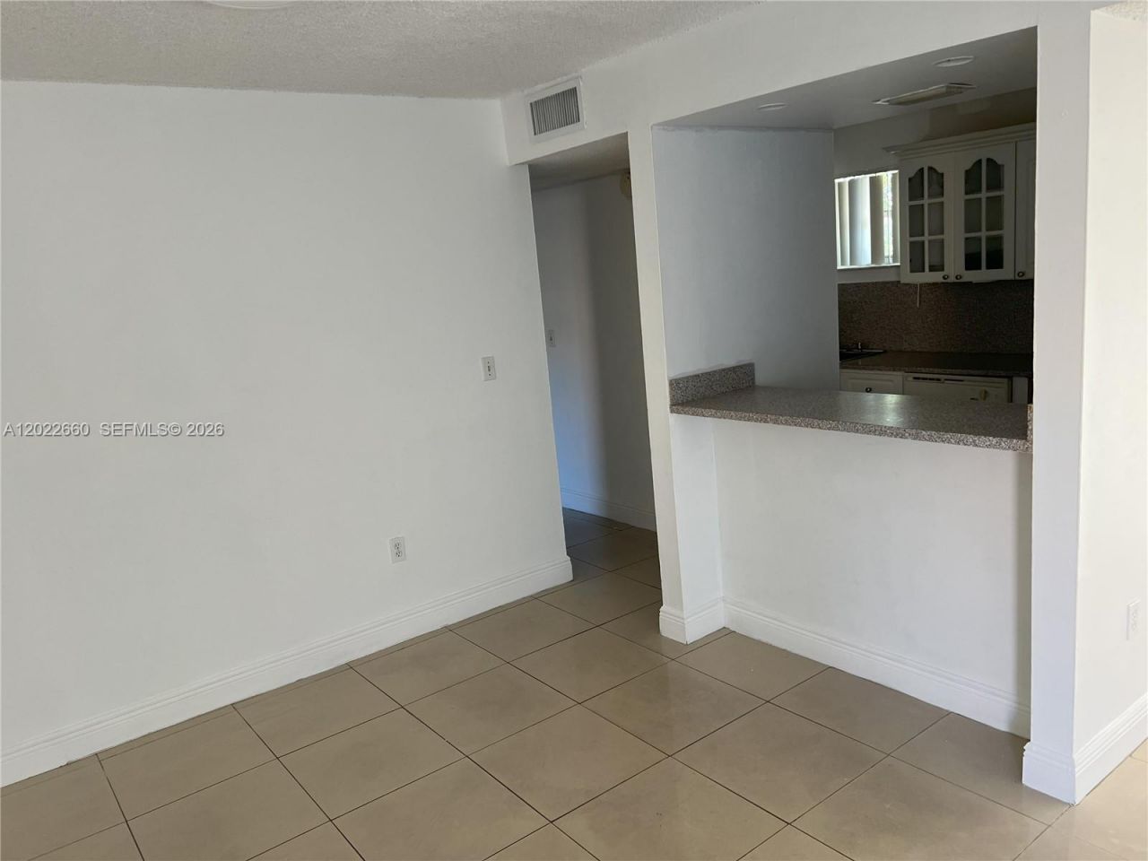 399 NW 72nd Ave , Unit 211, Miami, FL 33126 Photo