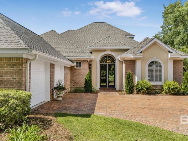 305 Peninsula Boulevard, Gulf Shores, AL 36542