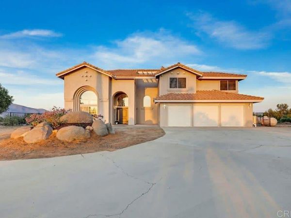 974 Bremen Way, Alpine, CA 91901
