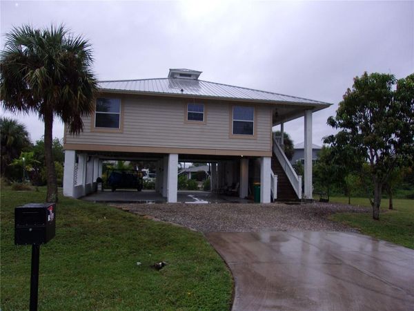 24279 YACHT CLUB BOULEVARD , PUNTA GORDA, FL 33955