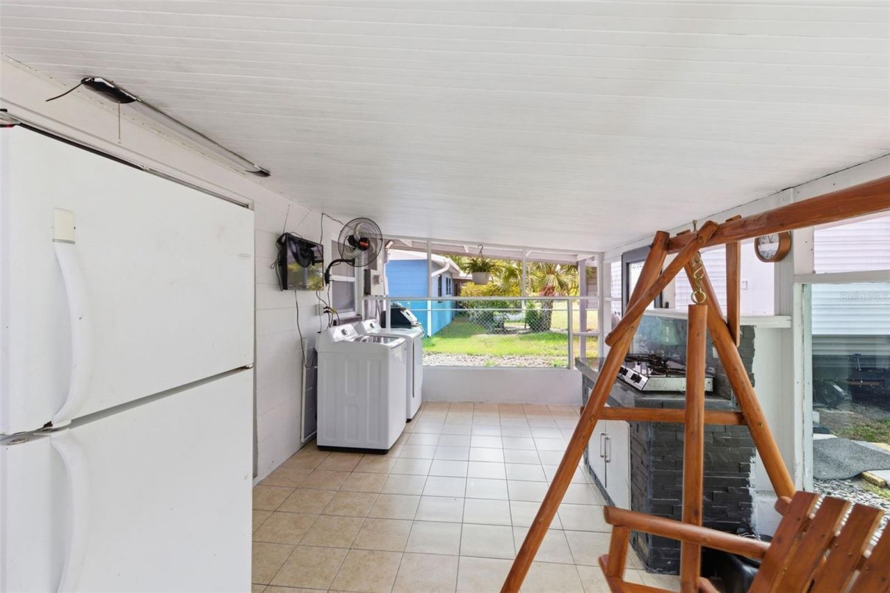 39022 Blue Jay Avenue, Zephyrhills, FL 33542 Photo