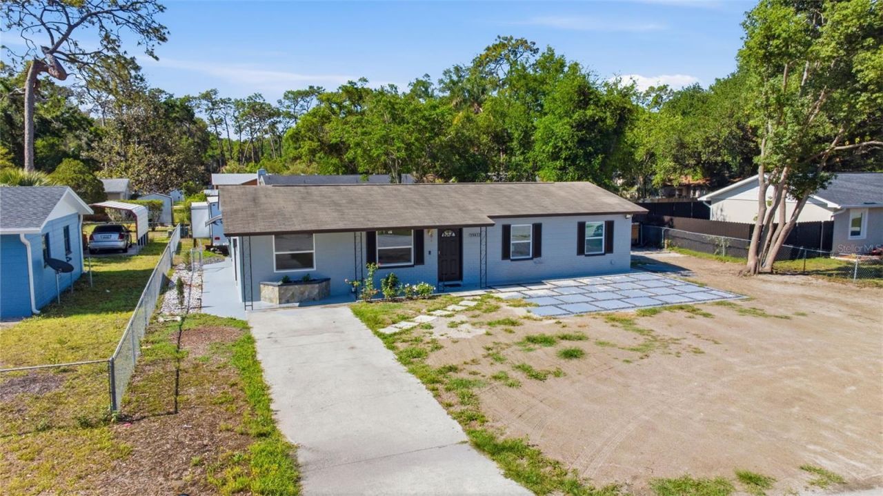 39022 Blue Jay Avenue, Zephyrhills, FL 33542 Photo