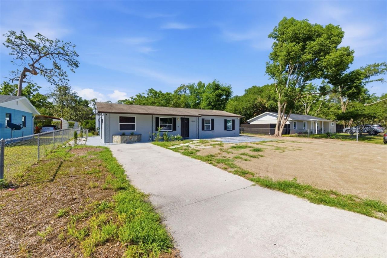 39022 Blue Jay Avenue, Zephyrhills, FL 33542 Photo