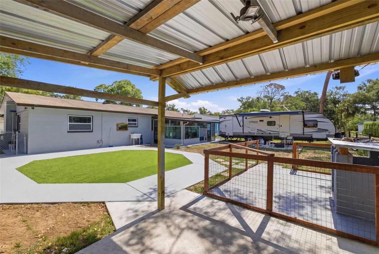 39022 Blue Jay Avenue, Zephyrhills, FL 33542 Photo