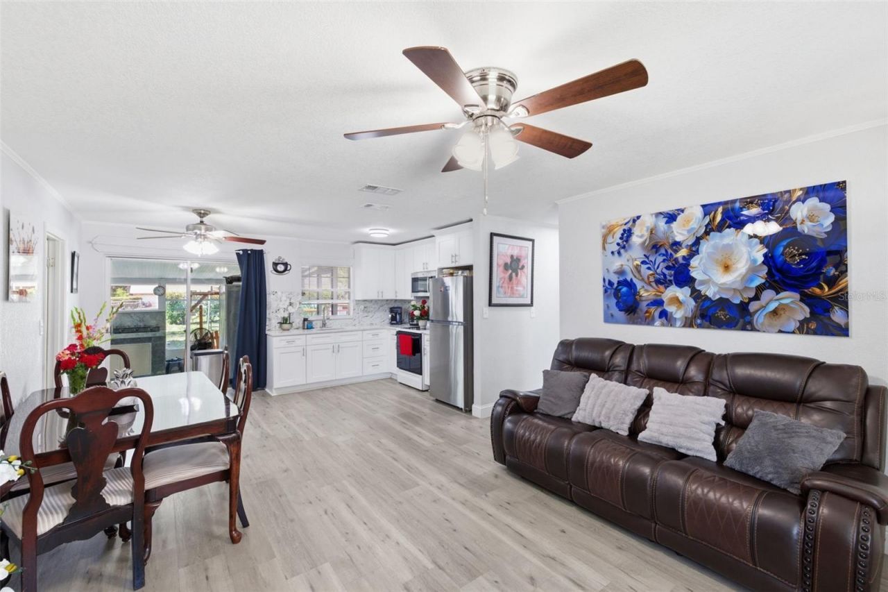 39022 Blue Jay Avenue, Zephyrhills, FL 33542 Photo