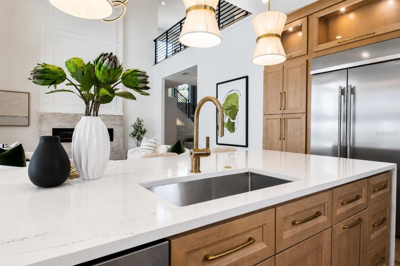 2121 Clematis Court, Sarasota, FL 34239 Photo