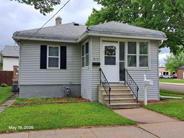 819 HARRISON STREET, Green Bay, WI 54303