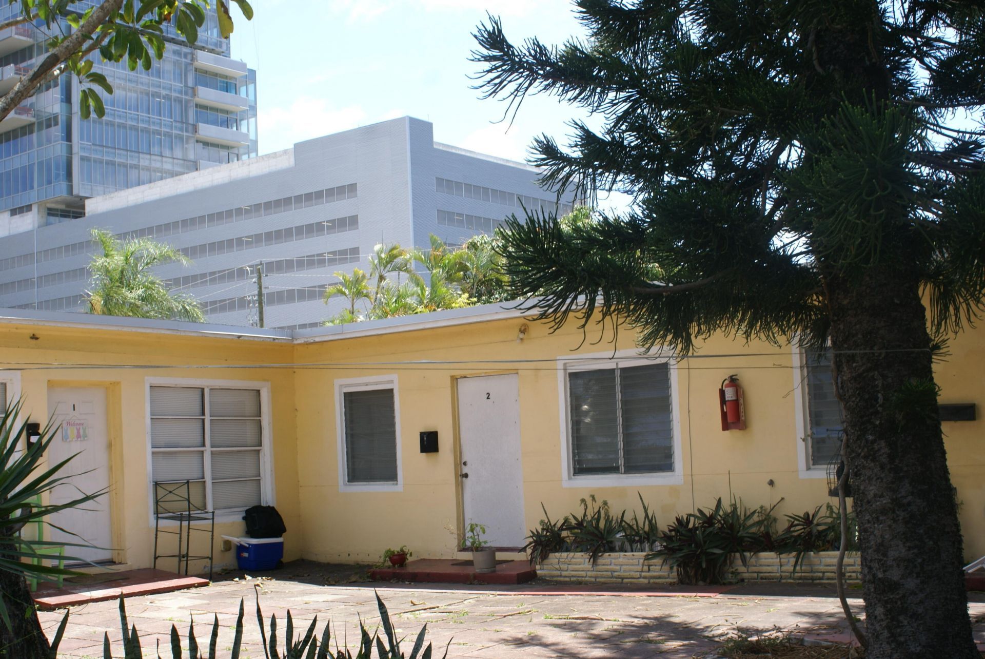 224 SE 9th Court, Unit 1-4, Hallandale Beach, FL 33009 Photo
