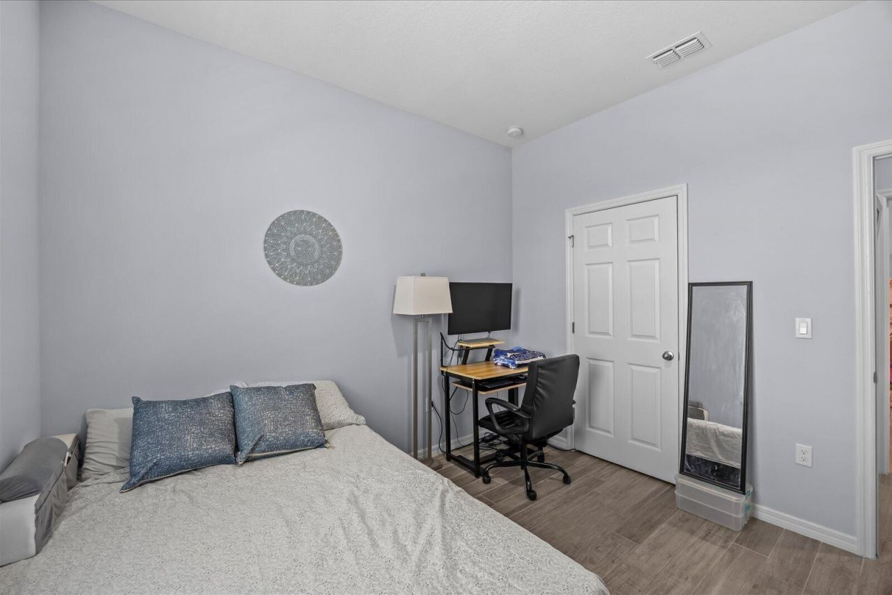 2063 SE South Buttonwood, Port Saint Lucie, FL 34952 Photo