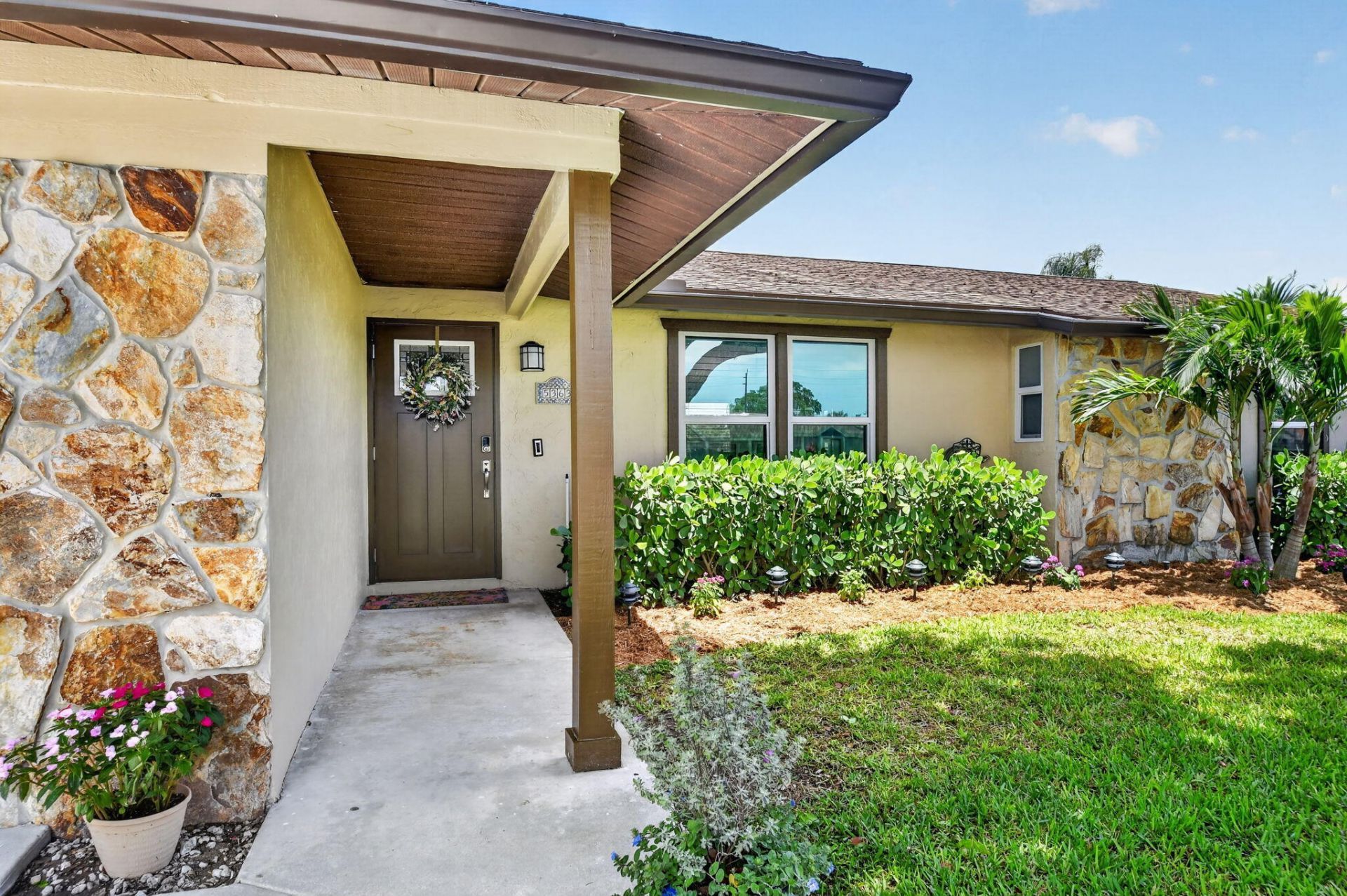 5363 Benjamin Avenue, Boynton Beach, FL 33472 Photo