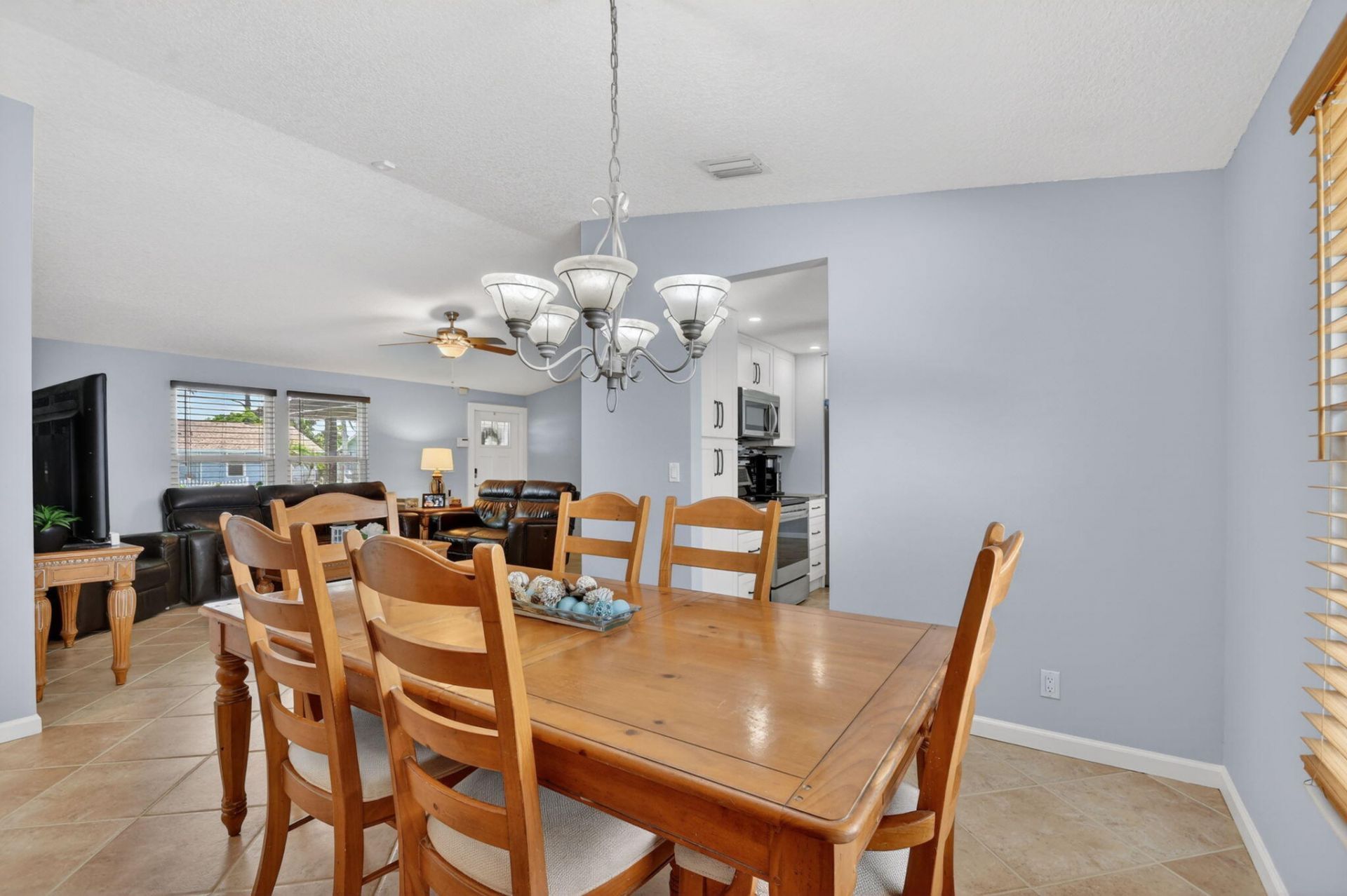 5363 Benjamin Avenue, Boynton Beach, FL 33472 Photo