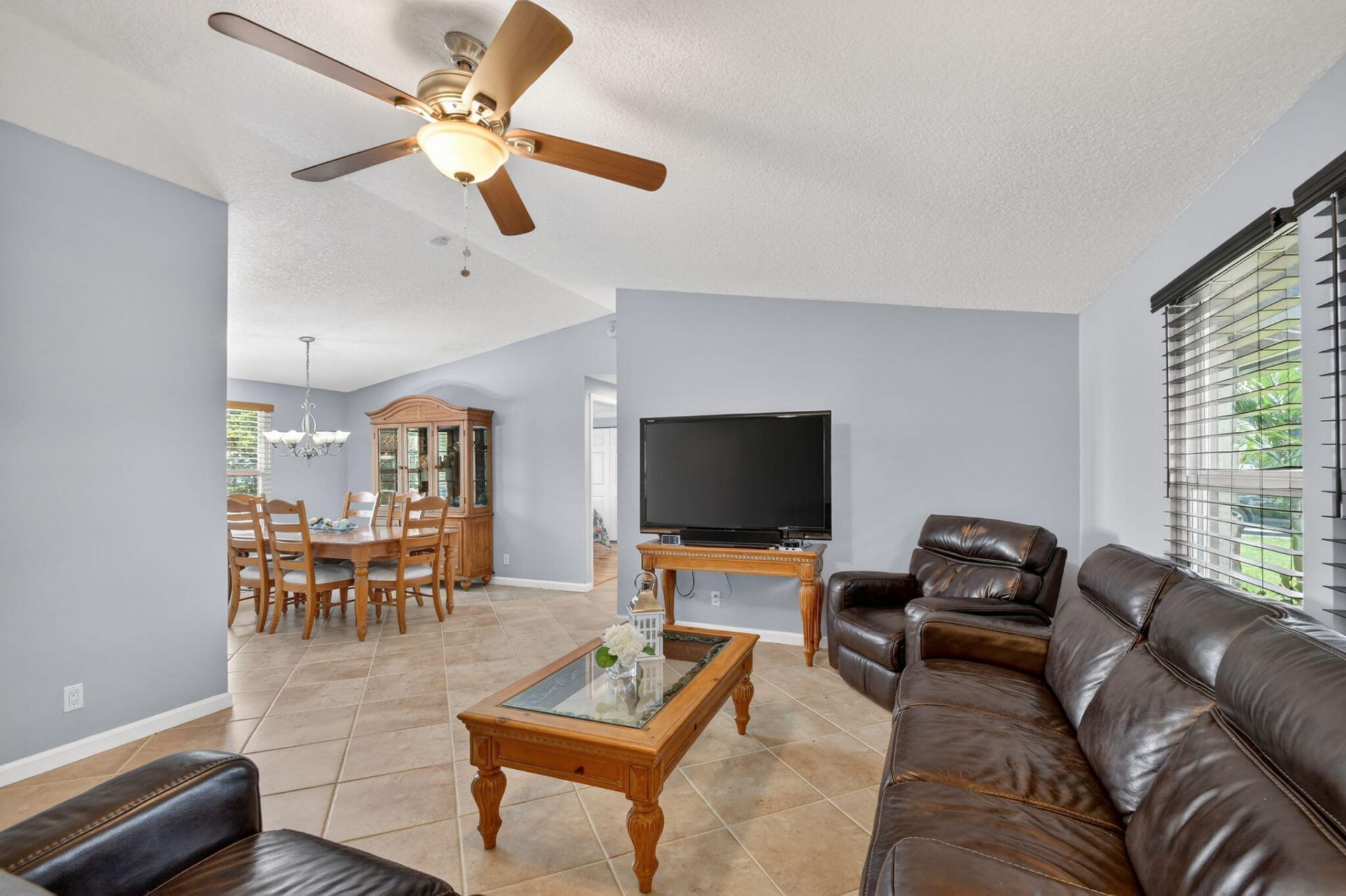 5363 Benjamin Avenue, Boynton Beach, FL 33472 Photo