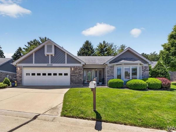 3016 Devilla Trail , Unit 23A, St Charles, MO 63301