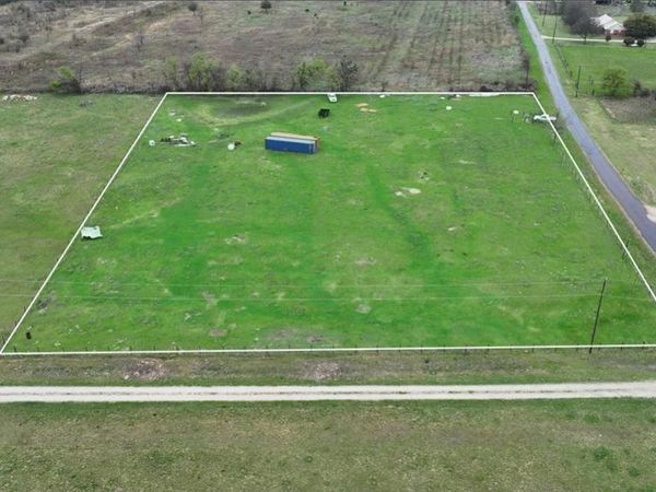 256 LCR 469, Mexia, TX 76667