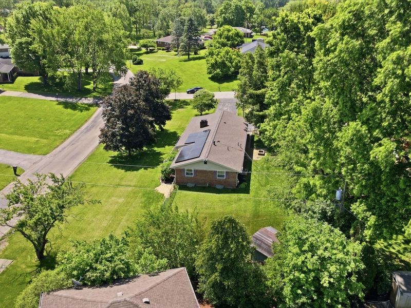 2627 Marinette Drive, Springfield, OH 45503 Photo 4