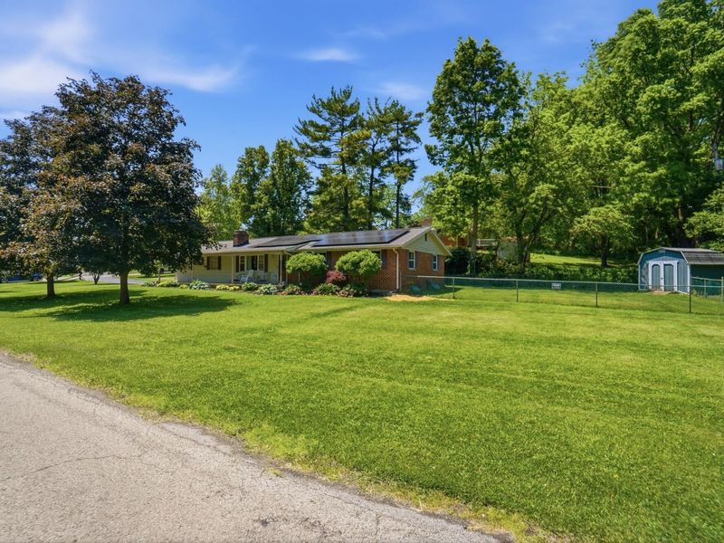 2627 Marinette Drive, Springfield, OH 45503 Photo 5