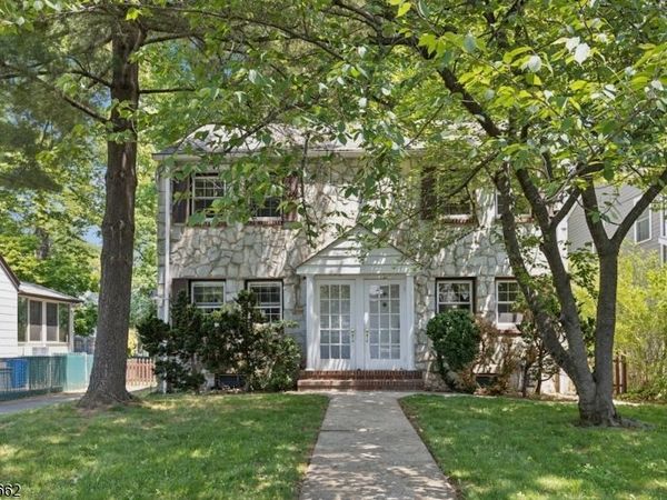 108 Gallows Hill Rd, Cranford, NJ 07016