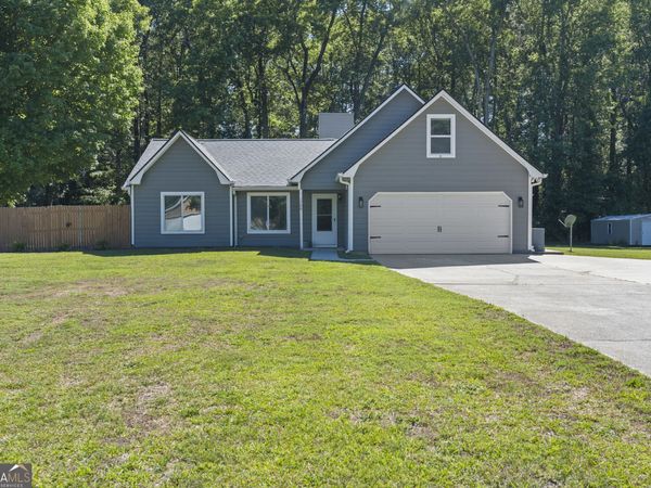 1768 Floye Drive, Loganville, GA 30052