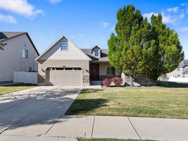 2482 W ADELAIDE DR S, Riverton, UT 84065