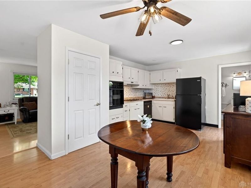 2416 Stop 8 Road, Dayton, OH 45414 Photo 10