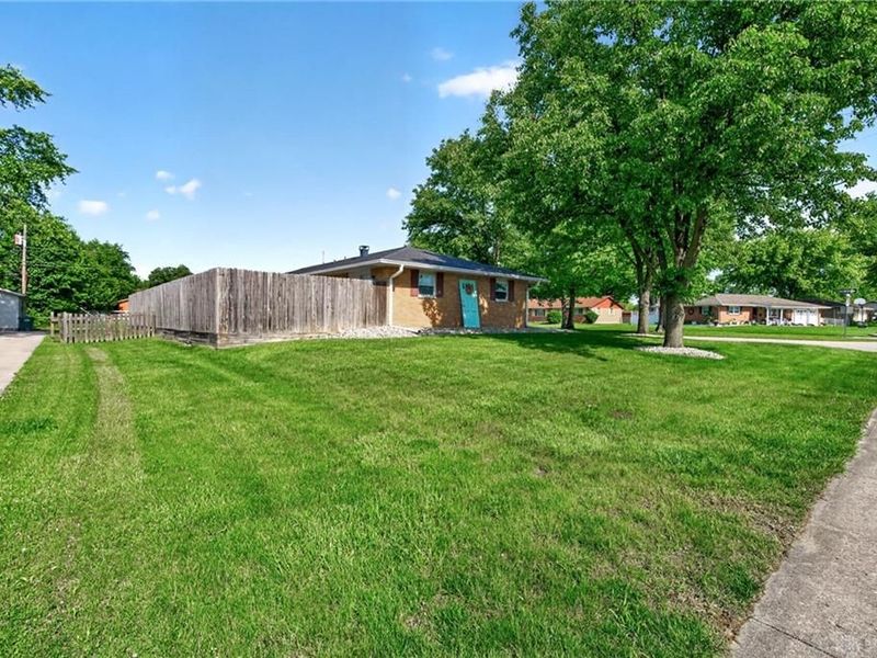 2416 Stop 8 Road, Dayton, OH 45414 Photo 2