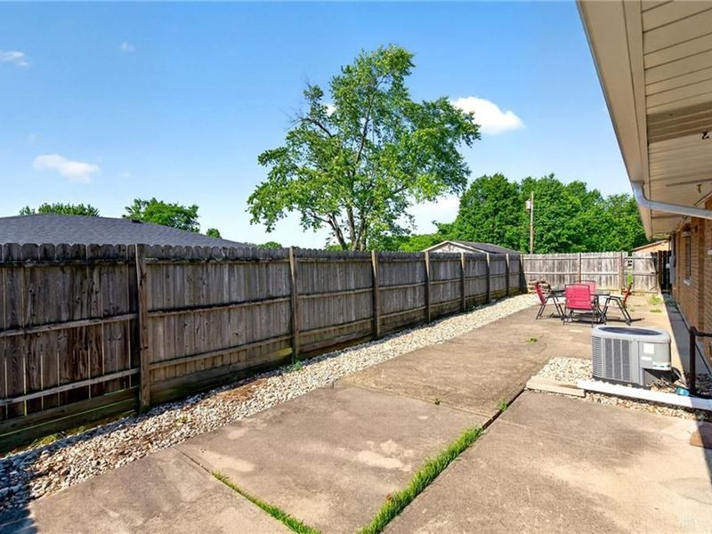 2416 Stop 8 Road, Dayton, OH 45414 Photo 27