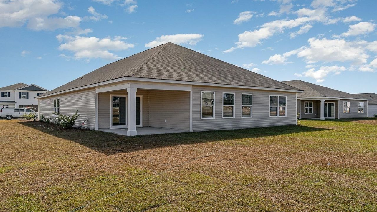 939 Farmers Passage Loop Photo 25