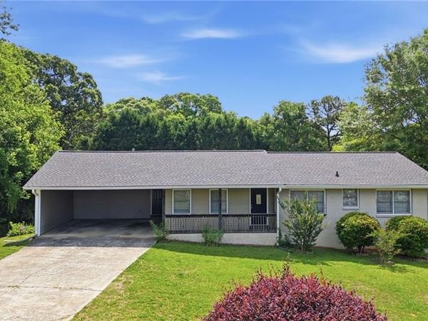 950 Old Canton Road, Marietta, GA 30068