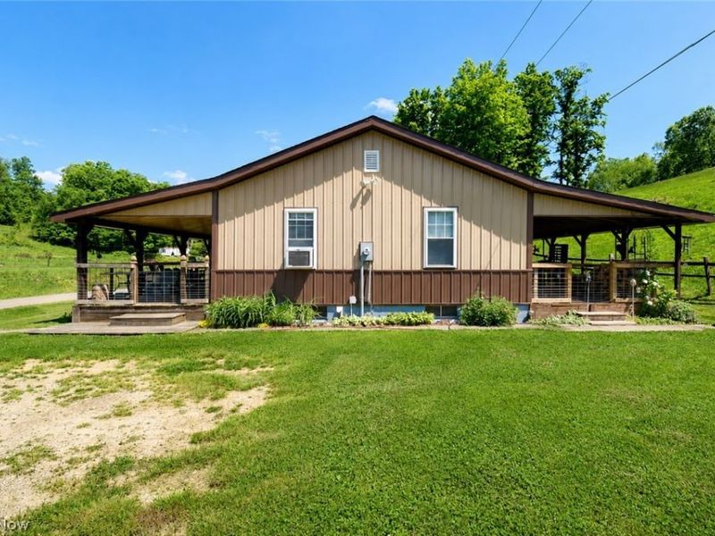 413 Myers Road, Londonderry, OH 45601 Photo 3