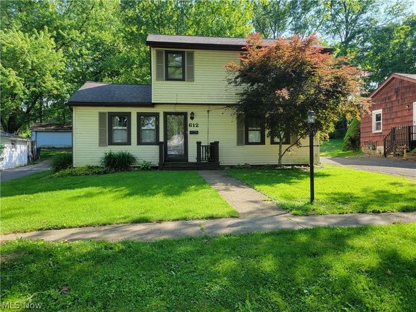 612 Cuyahoga Street , Kent, OH 44240