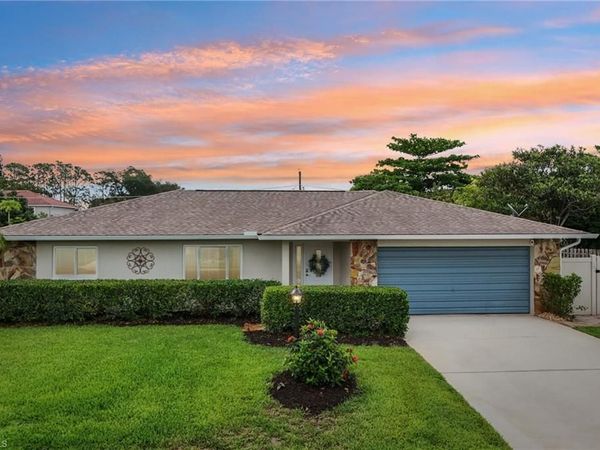 26925 Piva CT , BONITA SPRINGS, FL 34135